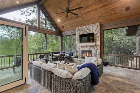 323 W. Falls Drive Sapphire NC 28774