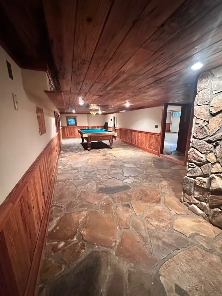 1292 Leonard Road Highlands NC 28741