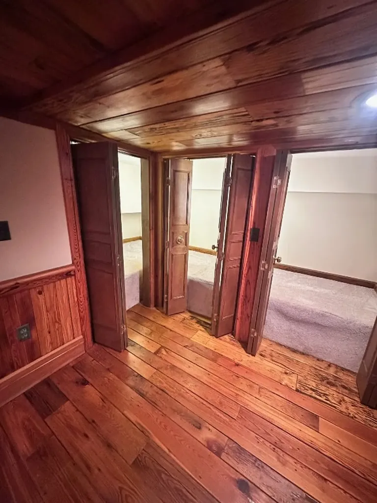 1292 Leonard Road Highlands NC 28741