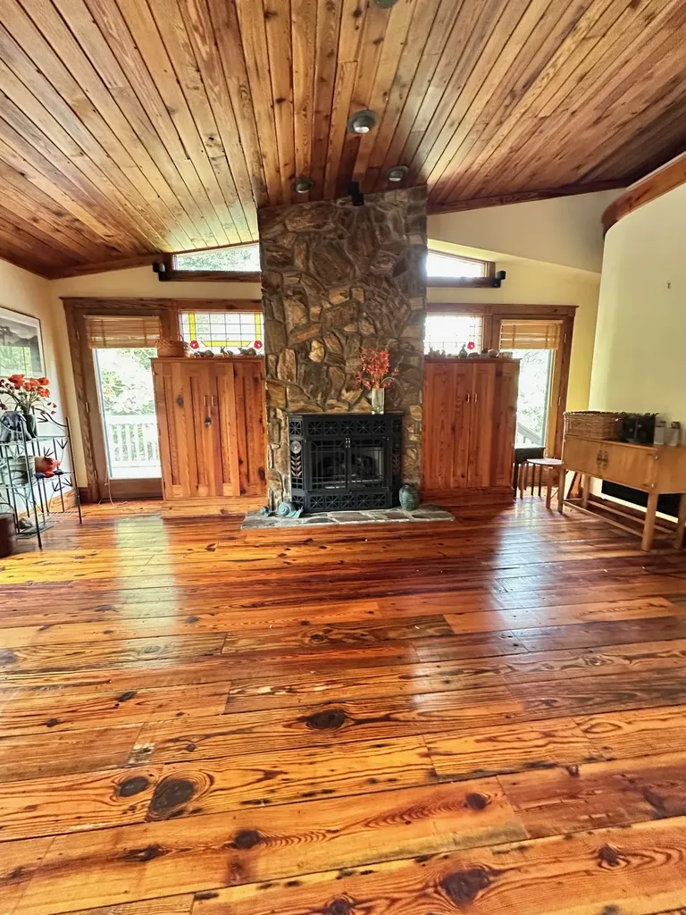 1292 Leonard Road Highlands NC 28741