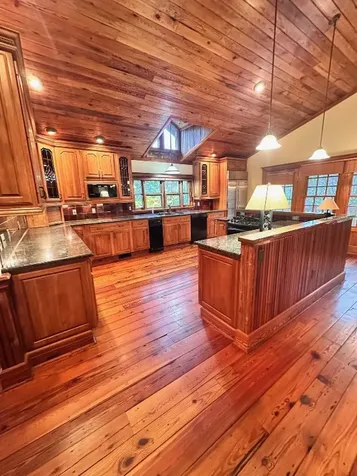 1292 Leonard Road Highlands NC 28741