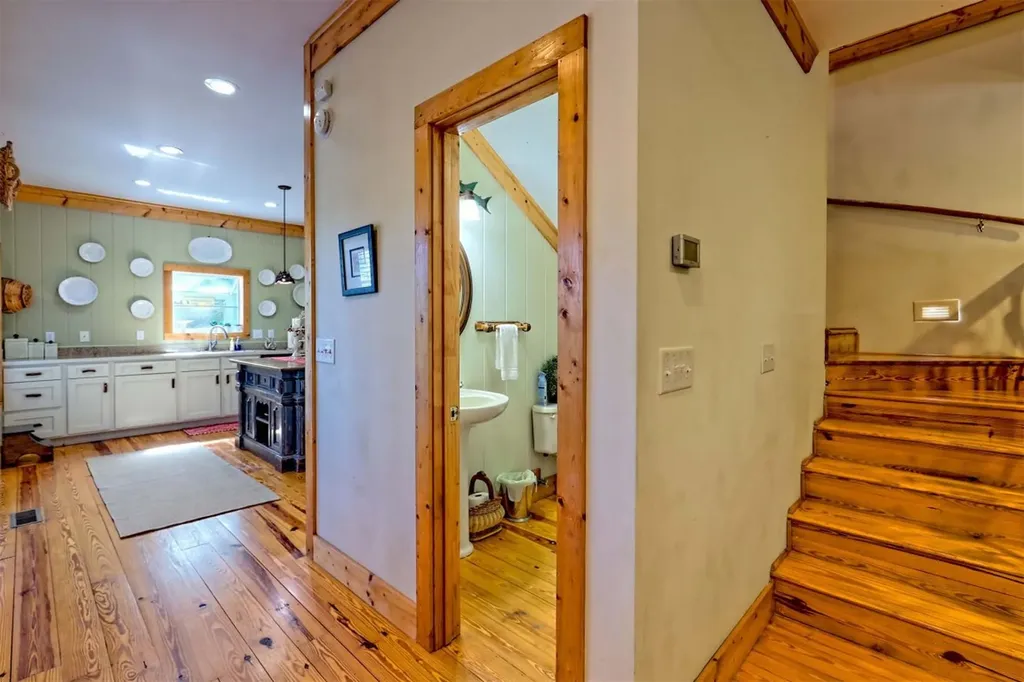 3315 Bald Mountain Road Sky Valley GA 30537