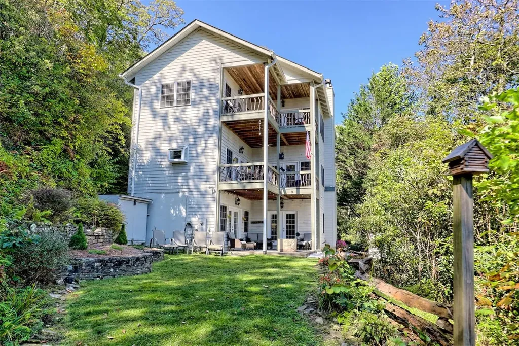 3315 Bald Mountain Road Sky Valley GA 30537