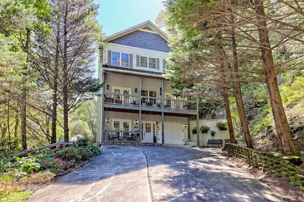 3315 Bald Mountain Road Sky Valley GA 30537