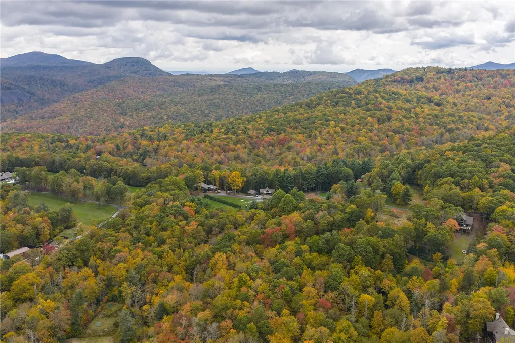 85 Redrock Trail Glenville NC 28736