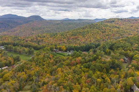 85 Redrock Trail Glenville NC 28736