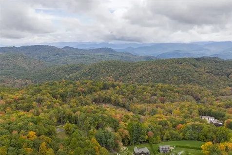 85 Redrock Trail Glenville NC 28736