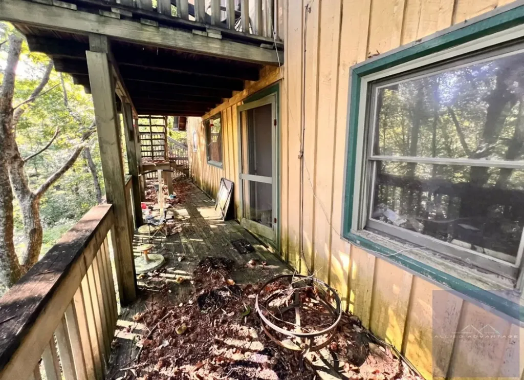 577 Paul Mccoy Road Lake Toxaway NC 28747