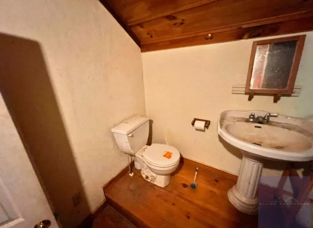 577 Paul Mccoy Road Lake Toxaway NC 28747