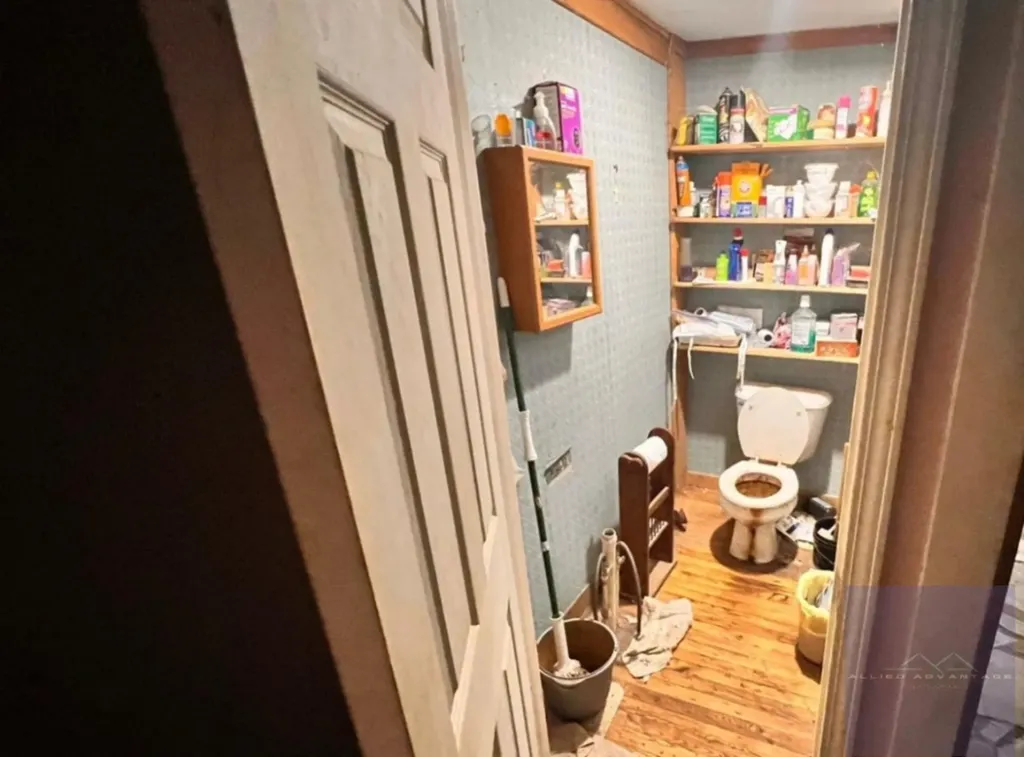 577 Paul Mccoy Road Lake Toxaway NC 28747