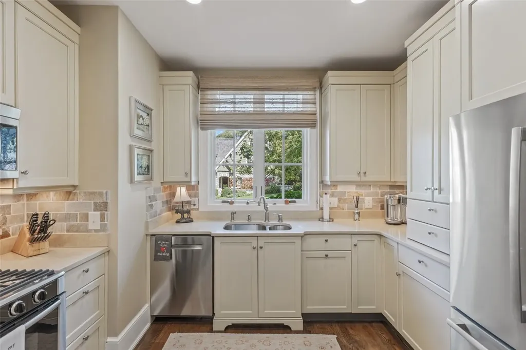 22 Old Edwards Circle Highlands NC 28741