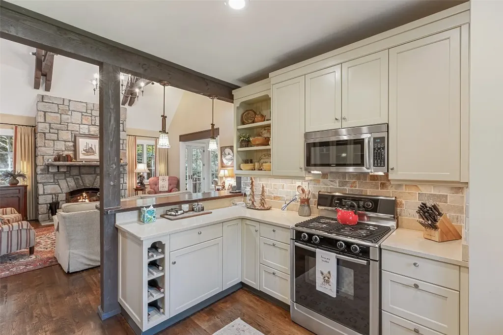 22 Old Edwards Circle Highlands NC 28741