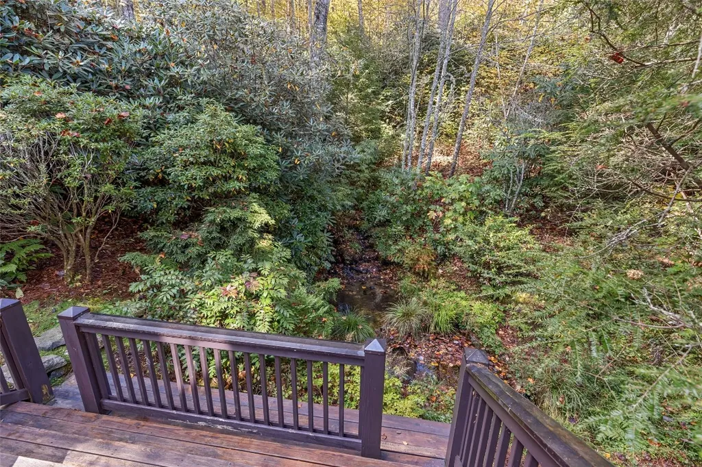 22 Old Edwards Circle Highlands NC 28741