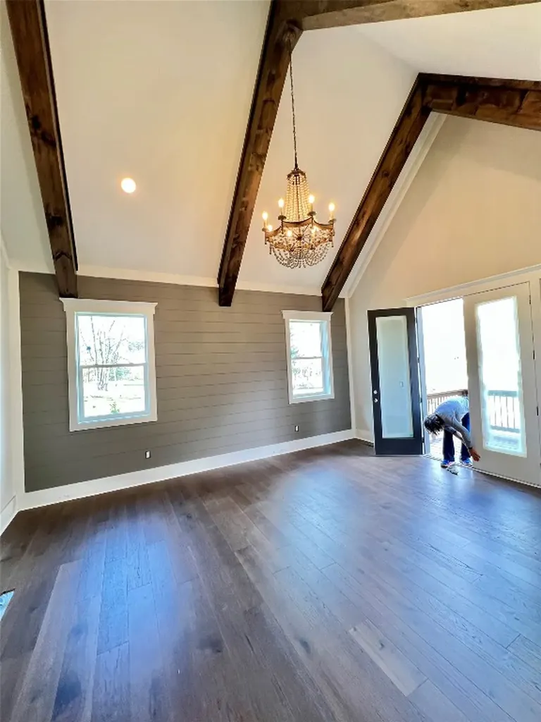 159 Comanche Road Cullowhee NC 28723