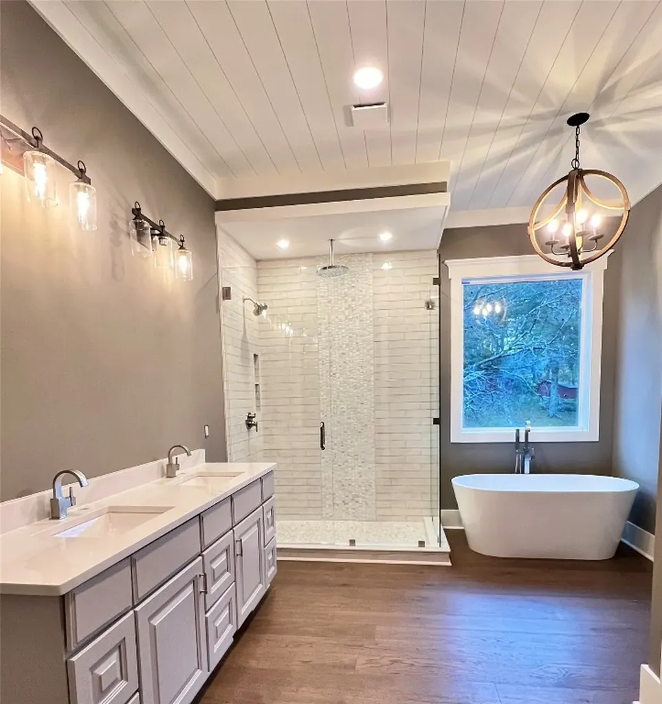 159 Comanche Road Cullowhee NC 28723