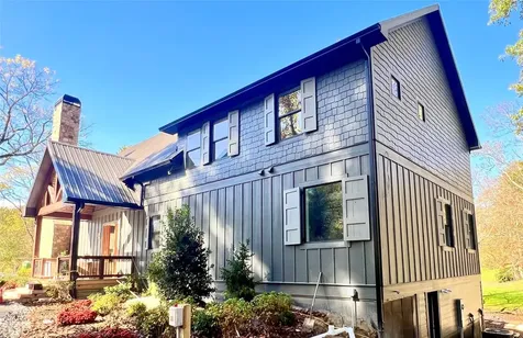 159 Comanche Road Cullowhee NC 28723