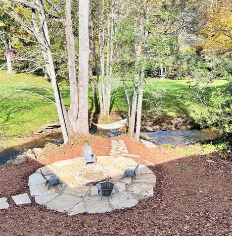 159 Comanche Road Cullowhee NC 28723