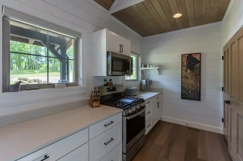 351 Outpost Trail Glenville NC 28736