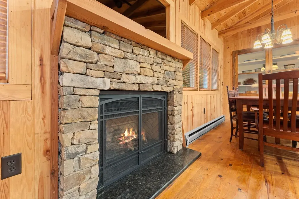 477 Lance Road Cashiers NC 28717