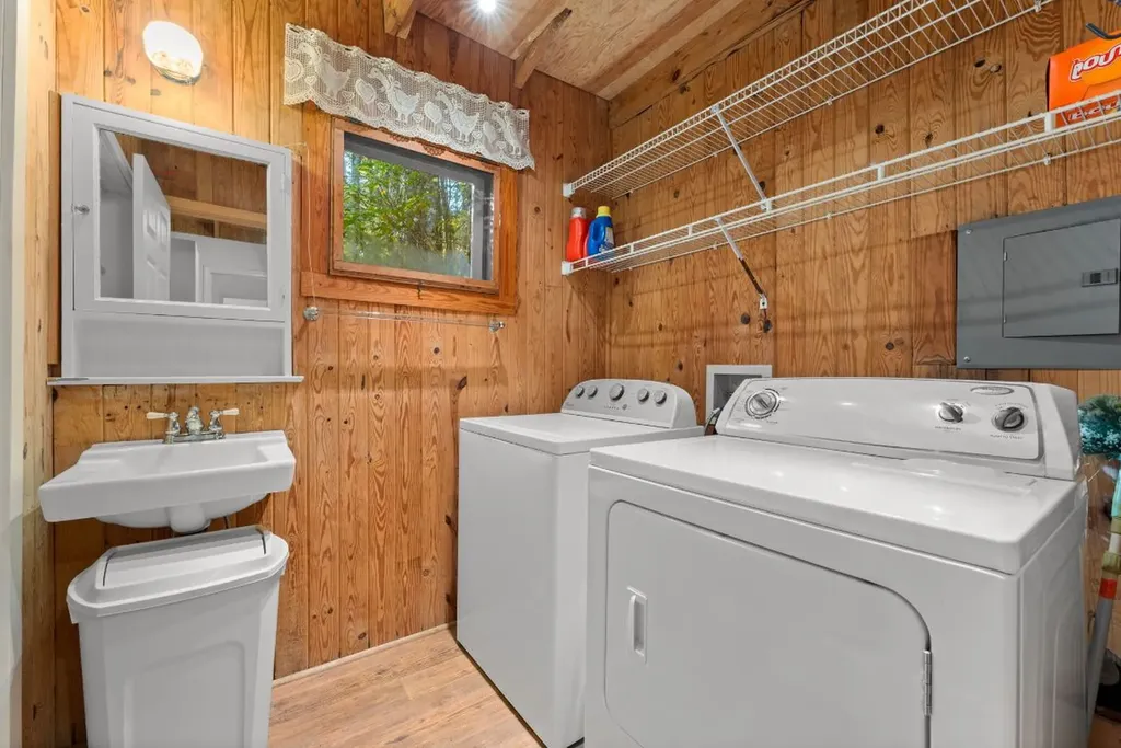 477 Lance Road Cashiers NC 28717