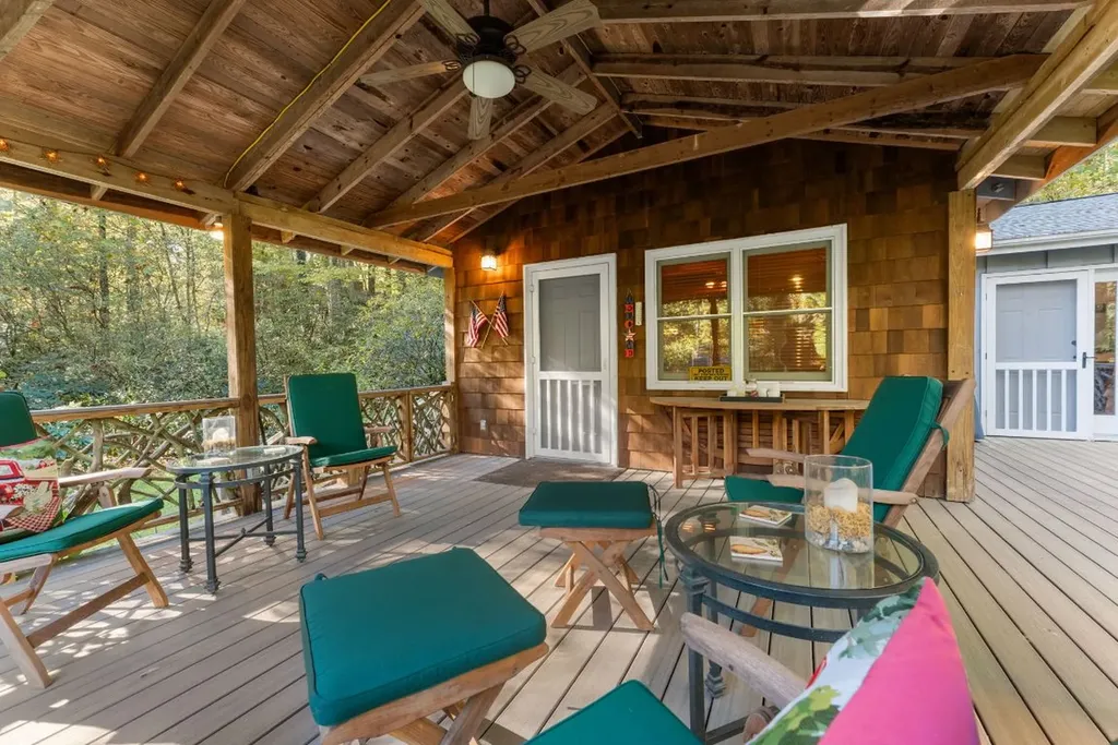 477 Lance Road Cashiers NC 28717