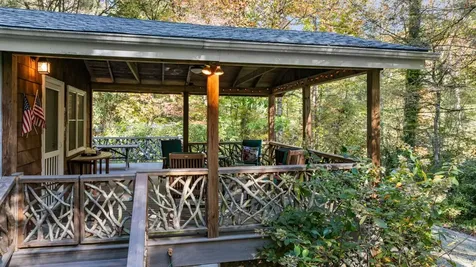 477 Lance Road Cashiers NC 28717