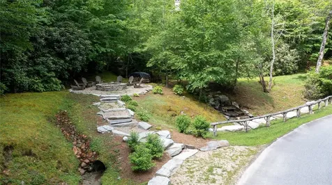 25 Hemlock Ridge Highlands NC 28741