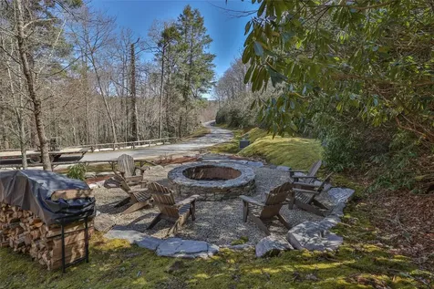 25 Hemlock Ridge Highlands NC 28741