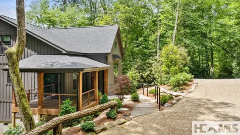 149 Woodland Hill Drive Highlands NC 28741