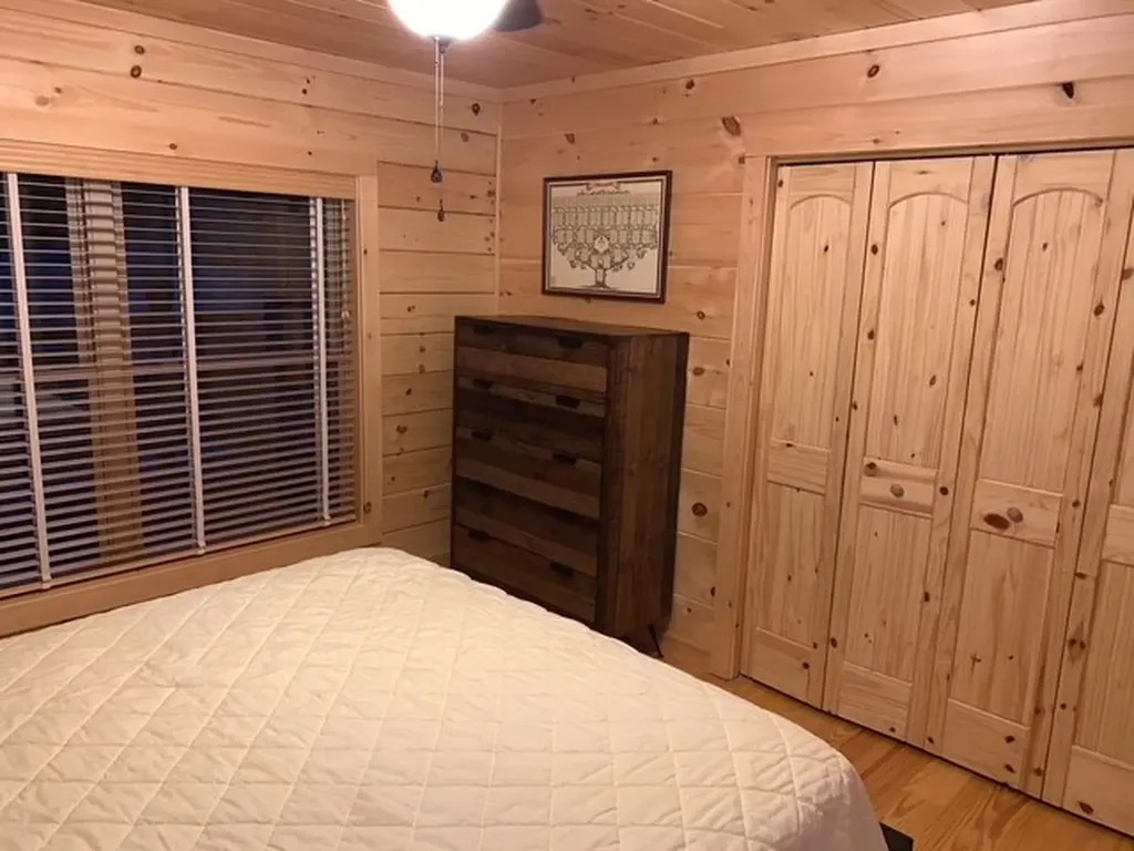 1405 Sequoyah Woods Drive Brevard NC 28712