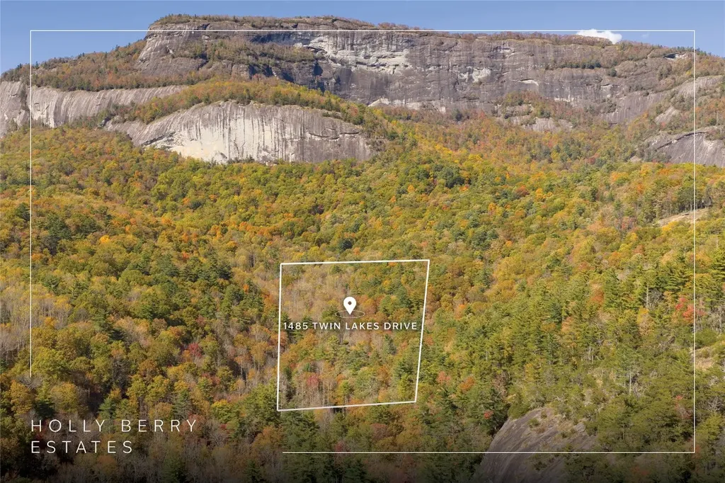 B15B Twin Lakes Drive Cashiers NC 28717