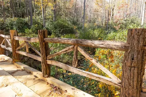 B15B Twin Lakes Drive Cashiers NC 28717