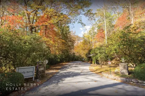 B15B Twin Lakes Drive Cashiers NC 28717