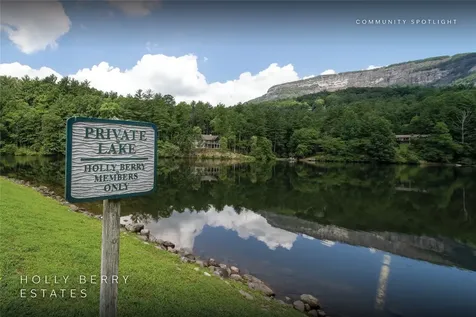 B15B Twin Lakes Drive Cashiers NC 28717