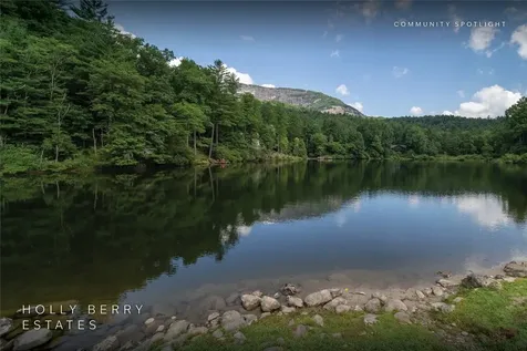 B15B Twin Lakes Drive Cashiers NC 28717