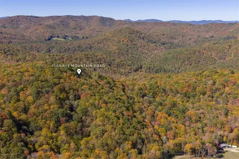 1505 Rye Mountain Drive Glenville NC 28736