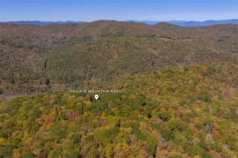 1505 Rye Mountain Drive Glenville NC 28736