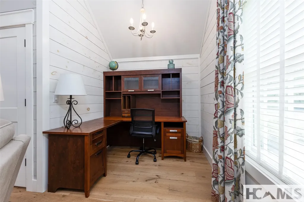 804 Highway 64 Cashiers NC 28717