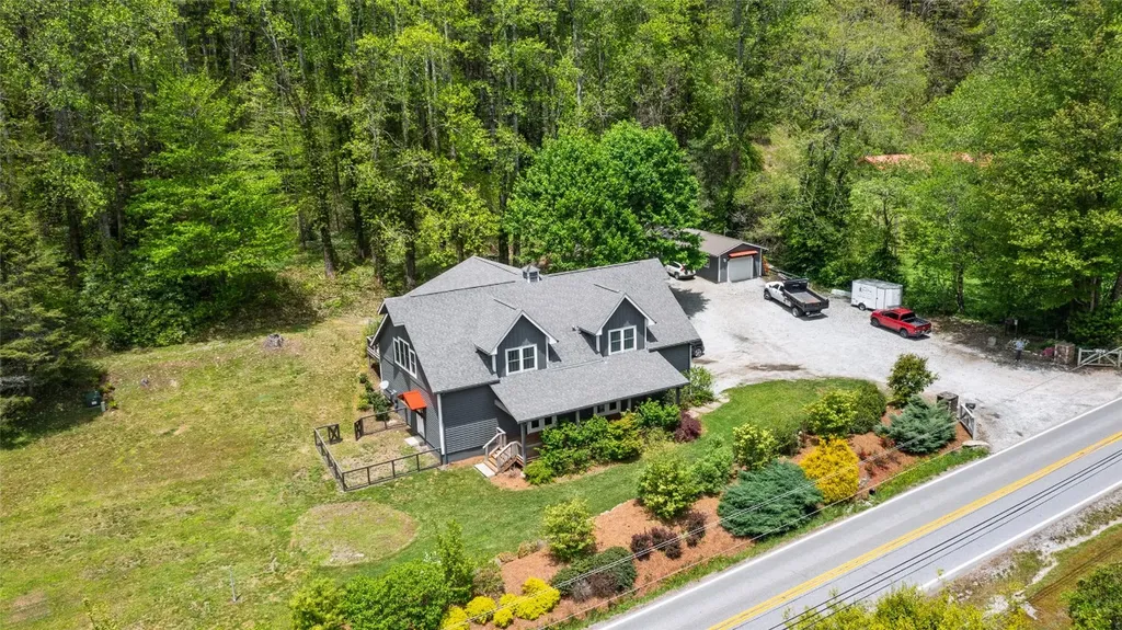 804 Highway 64 Cashiers NC 28717