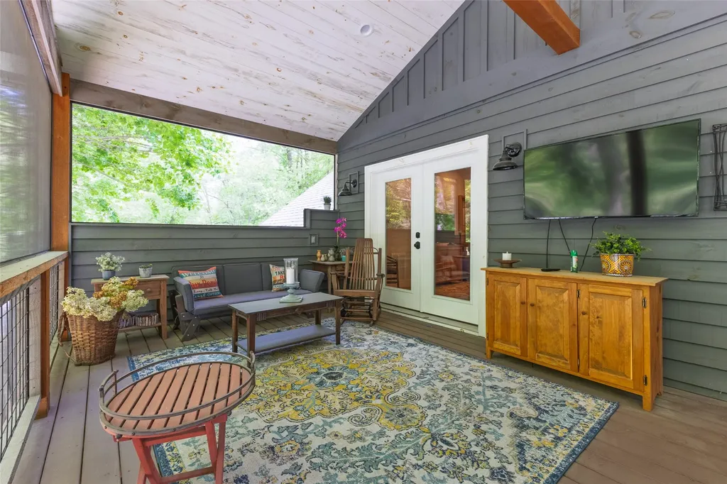 804 Highway 64 Cashiers NC 28717