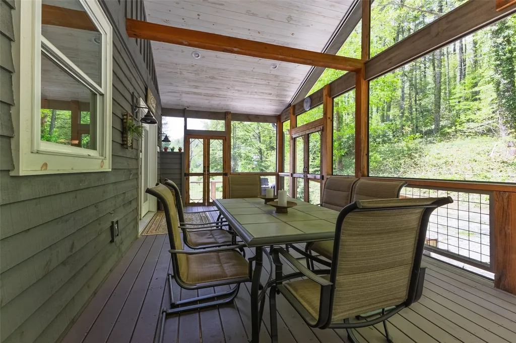 804 Highway 64 Cashiers NC 28717