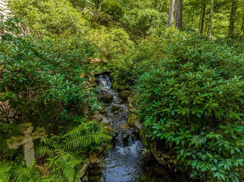 285 Streamside Drive Cashiers NC 28717