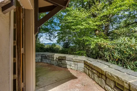 1140 Hudson Road Highlands NC 28741