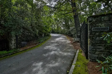 1140 Hudson Road Highlands NC 28741