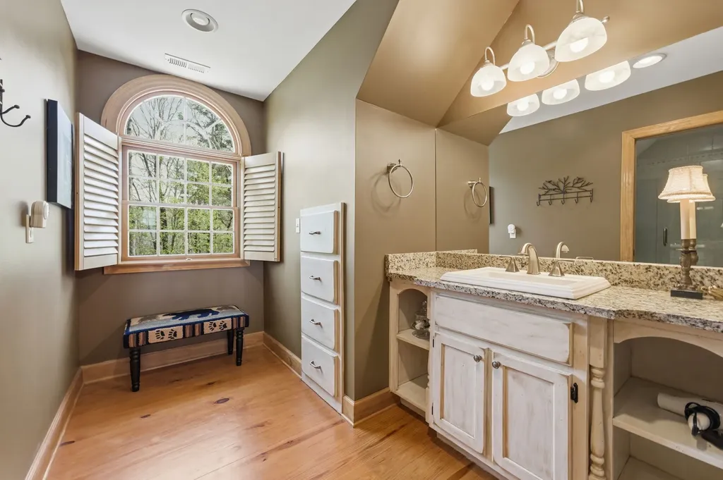 110 View Road Glenville NC 28736