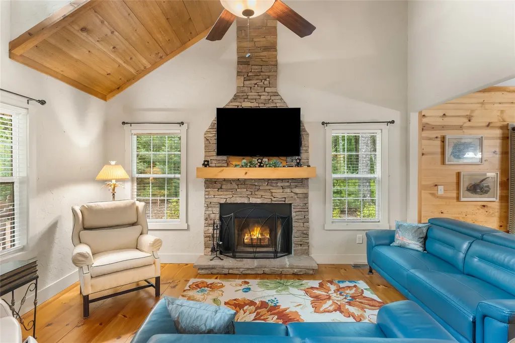 68 Laurel Drive Sapphire NC 28774