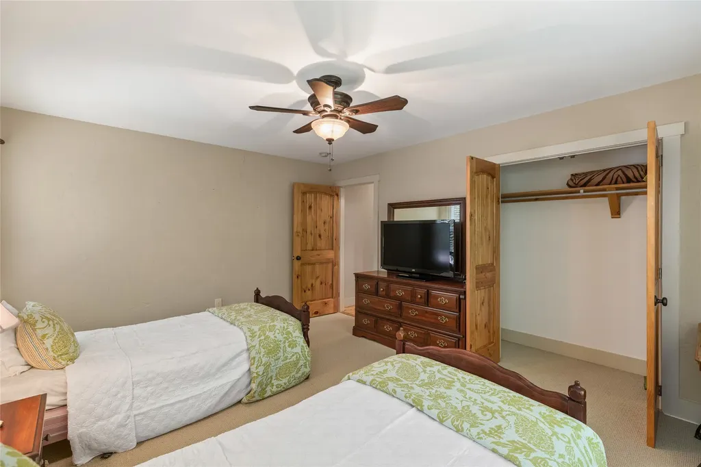 68 Laurel Drive Sapphire NC 28774