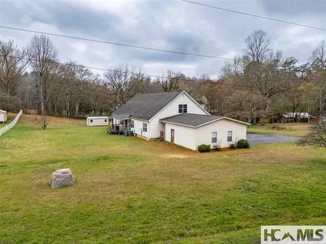 1564 Camp Creek Road Whittier NC 28779
