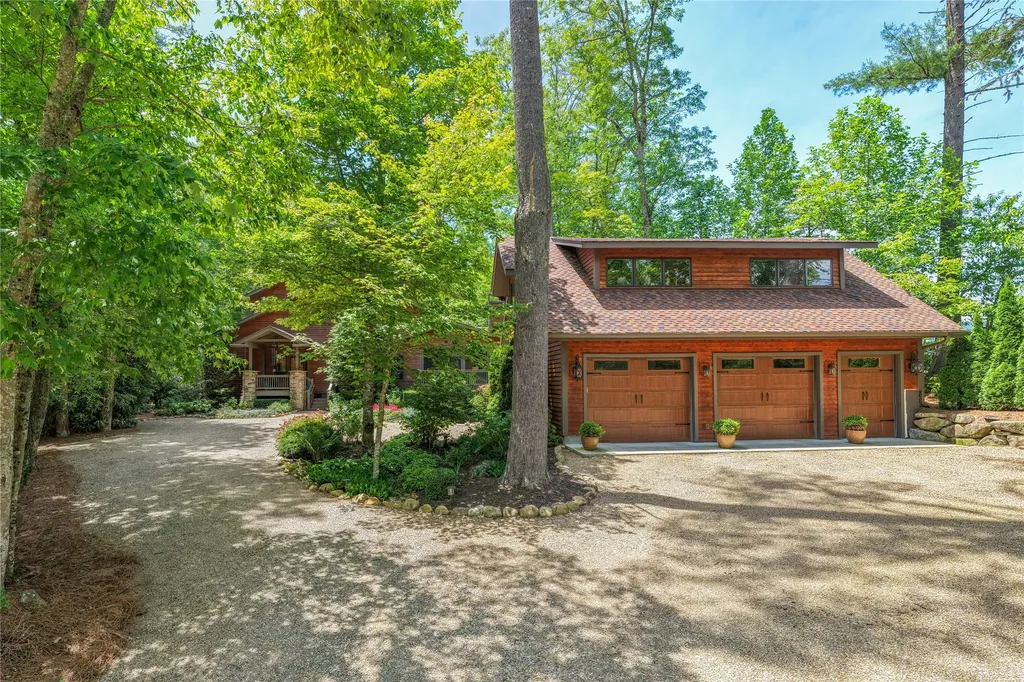 61 Carnoustie Drive Sapphire NC 28774