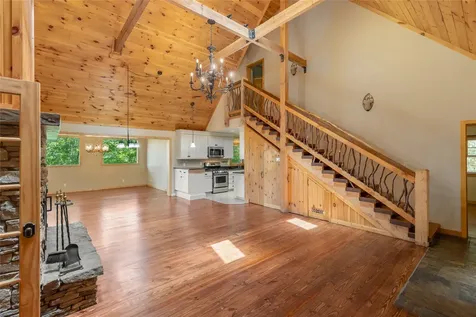 3605 Pilot Knob Road Glenville NC 28736